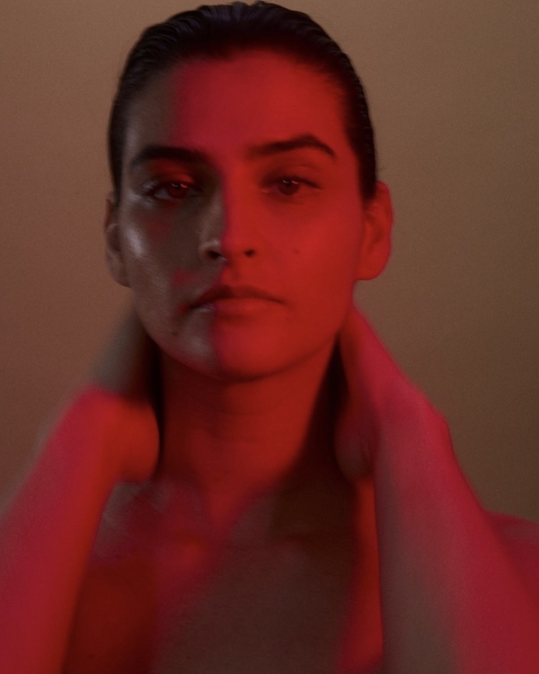 5 Must-Have at Home Skincare Tools | LED Mask, Cleansing Brush, Gua Sha