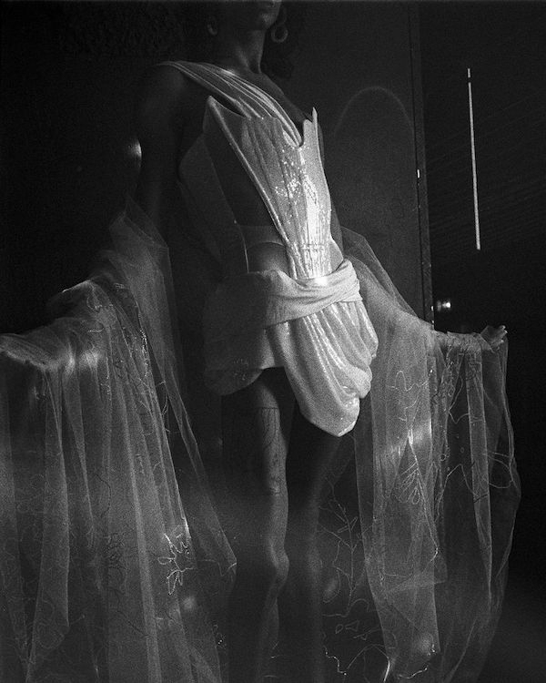 Gender-Neutral Wedding Outfit Ideas