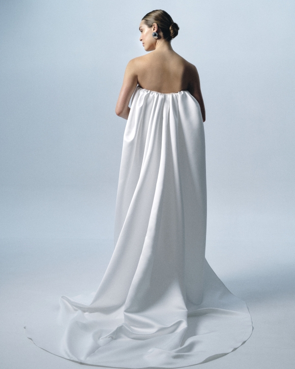 Bridal Trend: Strapless Wedding Dresses