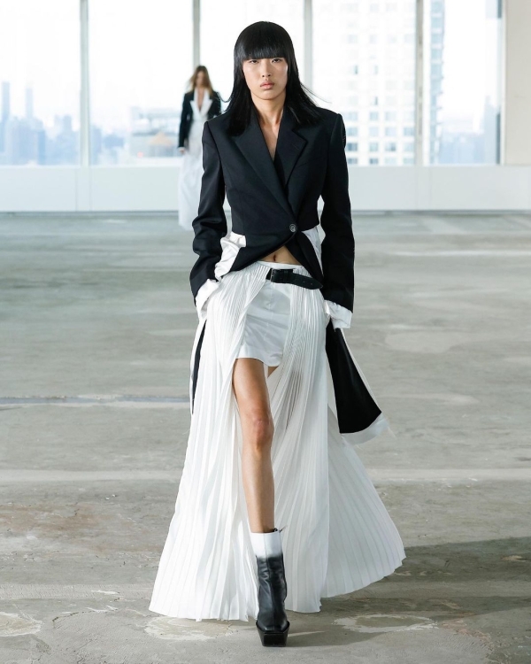 Gender-Neutral Wedding Outfit Ideas