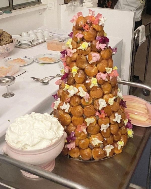 Trend: Croquembouche-Style Wedding Desserts