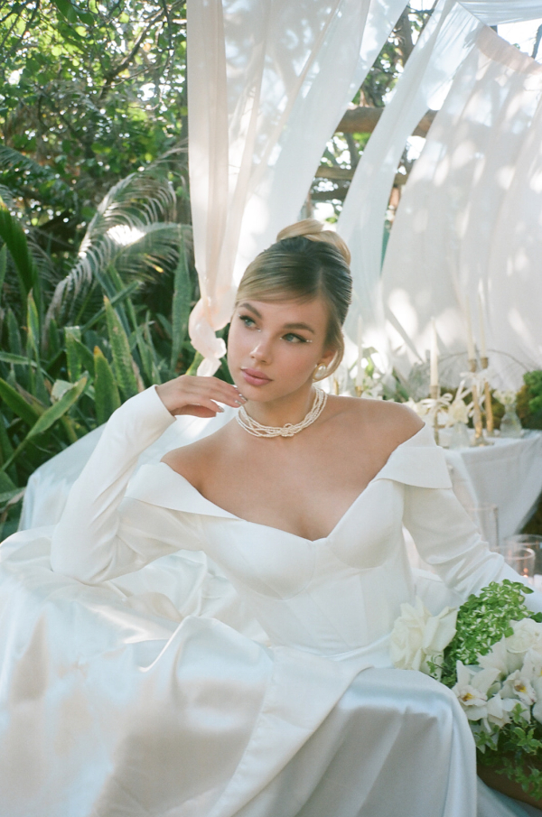 Tropical Garden Romance