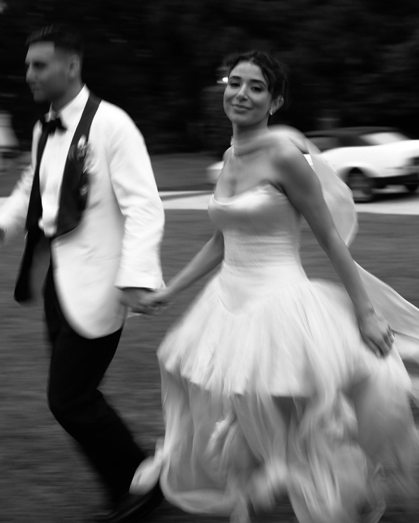 A Beautiful Wedding with Traditional Elements and Elegant Decor