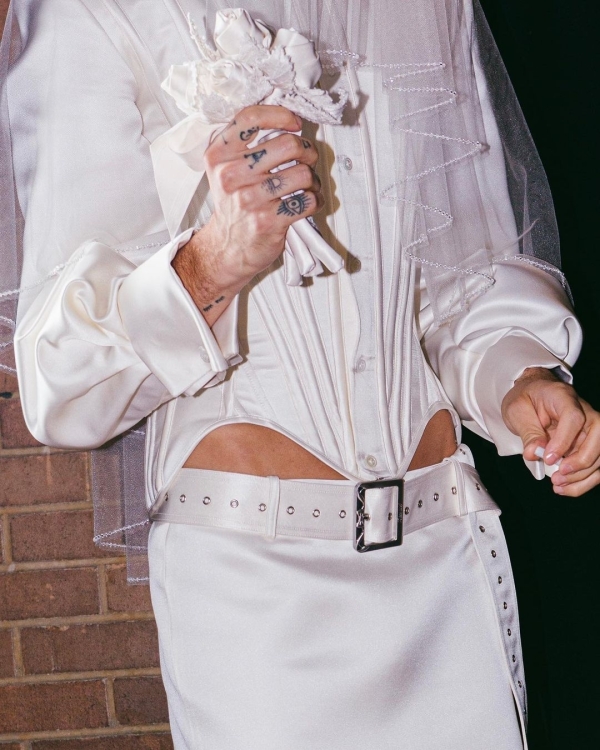 Gender-Neutral Wedding Outfit Ideas