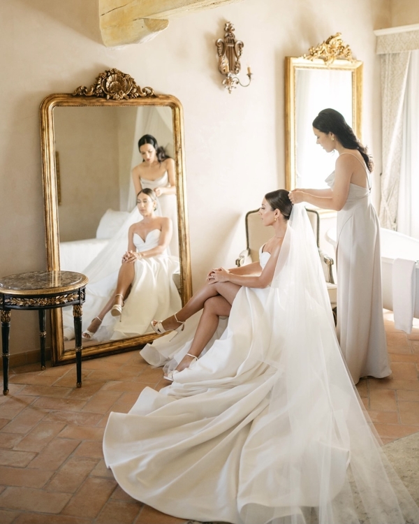 Real Wedding: Carly & Roman