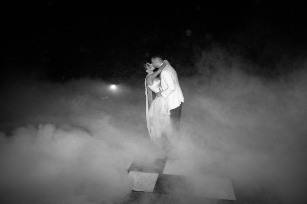 A Beautiful Wedding with Traditional Elements and Elegant Decor