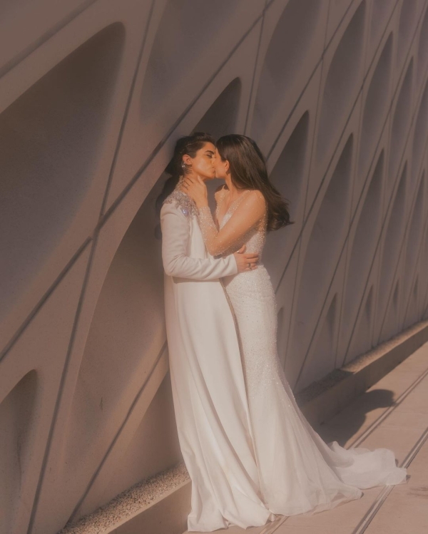 Changing Your Last Name After Marriage: Pros & Cons