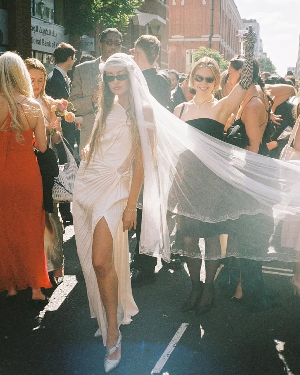 10 Viral Gen Z Trends Breaking All the Wedding Rules