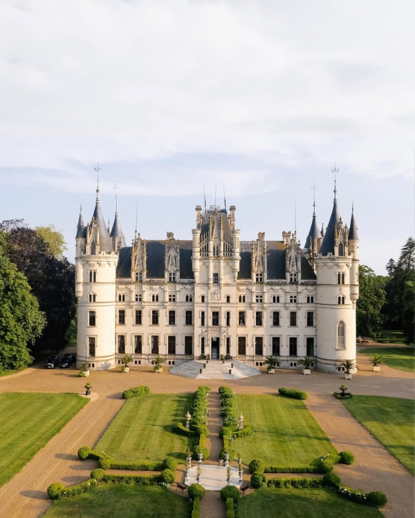 20 Best Wedding Venues in France | The Most Beautiful Places to Get Married | TOP Luxury Wedding Locations