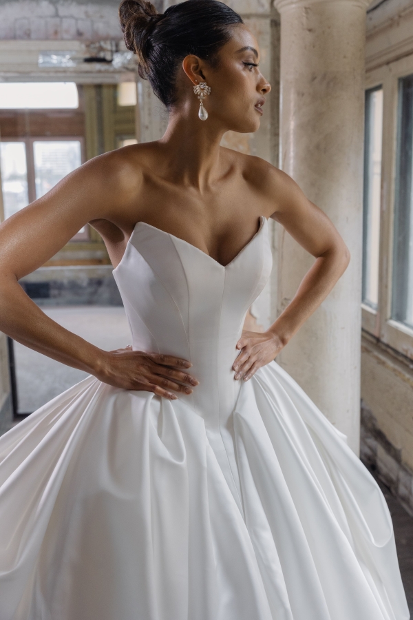 Bridal Shehzarin Batha Couture