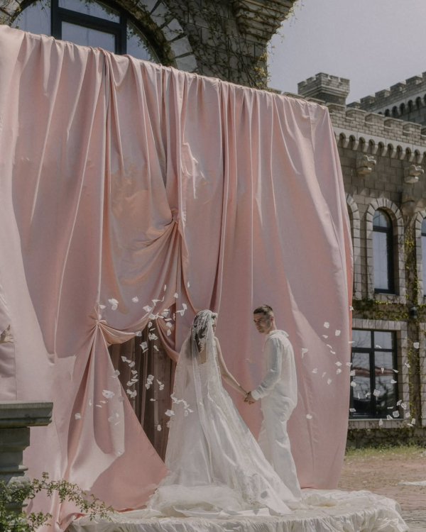 55 Creative Wedding Aisle & Altar Ideas for a Standout Ceremony