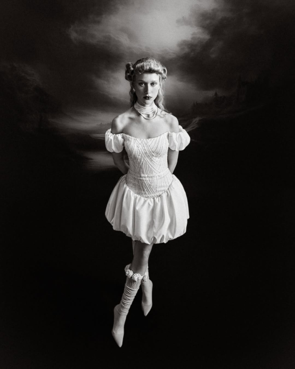 22 Chic Bridal Minis for a Second Look from the 2026 Collections