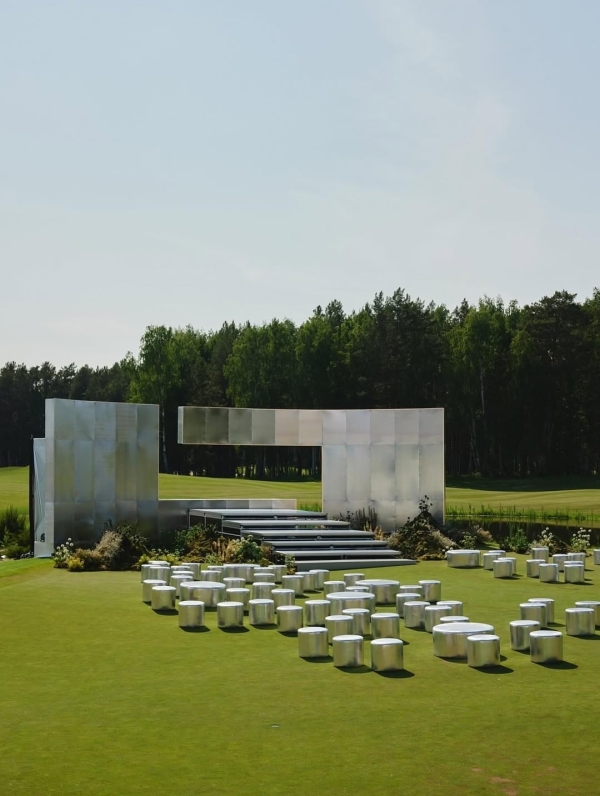 11 Wedding Day Timeline Mistakes Couples Make—According to Experts