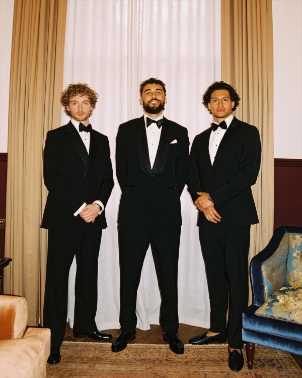 Premier League Soccer Player Dominic Calvert-Lewin & Model Sandra Jerze Are Married!