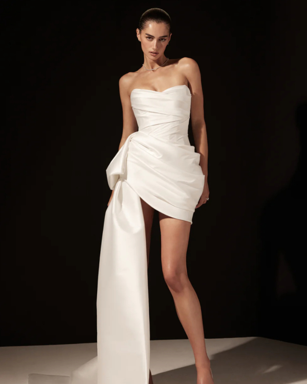 22 Chic Bridal Minis for a Second Look from the 2026 Collections