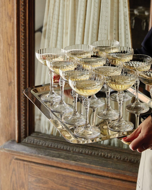 How to Calculate Exactly How Much Alcohol You Need for Your Wedding