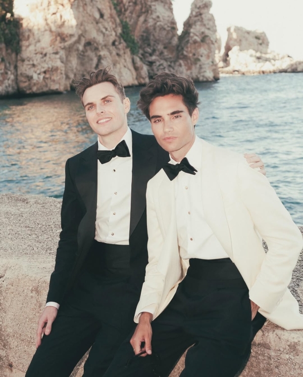 Celebrating Pride: Our Favorite LGBTQIA+ Weddings