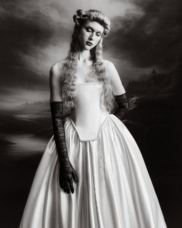 28 Basque Waist Wedding Dresses from the 2026 Bridal Collections