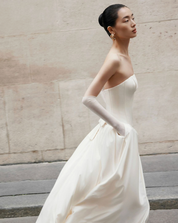The Best Bridal Accessories for Every Wedding Dress Neckline