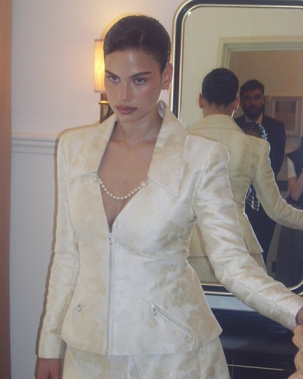 Premier League Soccer Player Dominic Calvert-Lewin & Model Sandra Jerze Are Married!