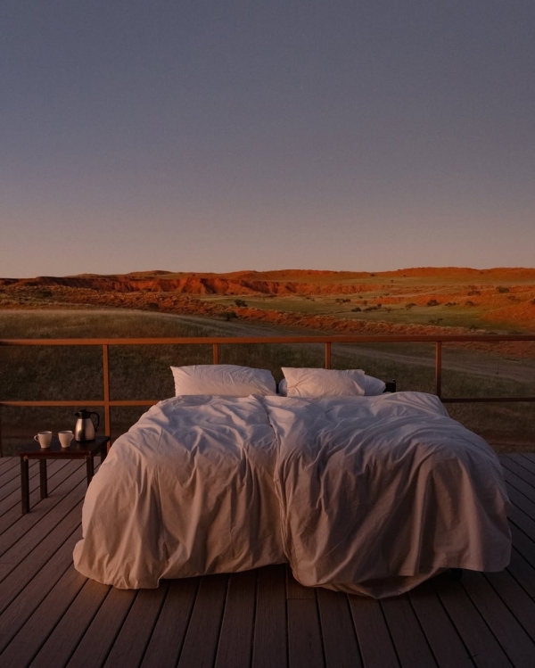 8 Perfectly Romantic Honeymoon Experiences for Newlyweds