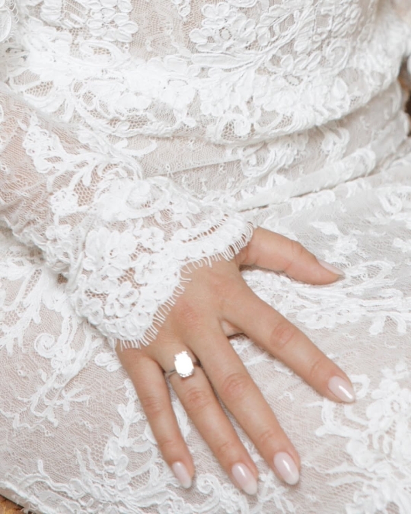 Premier League Soccer Player Dominic Calvert-Lewin & Model Sandra Jerze Are Married!