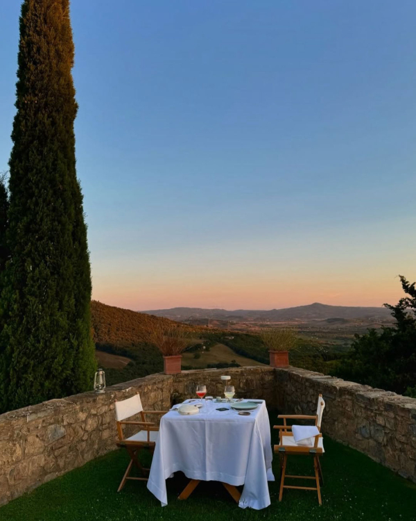 8 Perfectly Romantic Honeymoon Experiences for Newlyweds