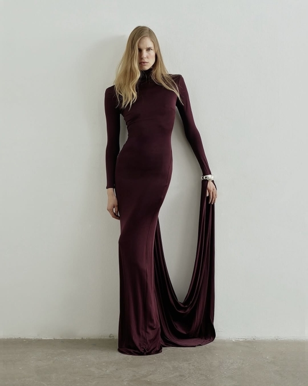 The Chicest Hairstyles for Every Wedding Guest & Bridesmaid Dress Silhouette and Neckline