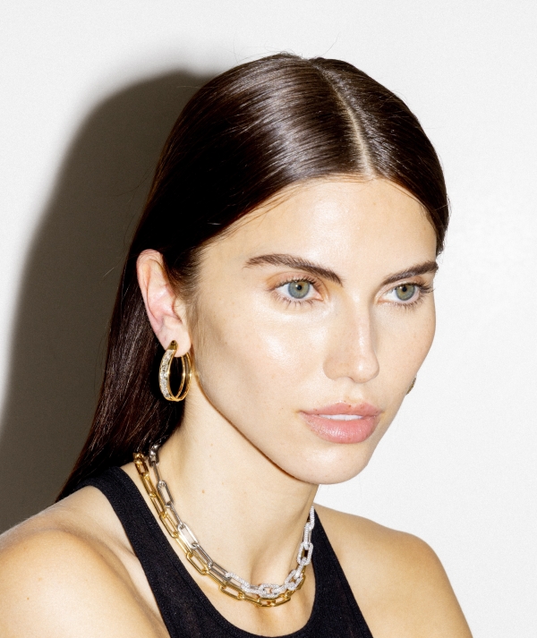 Fine Jewelry Uniform Object