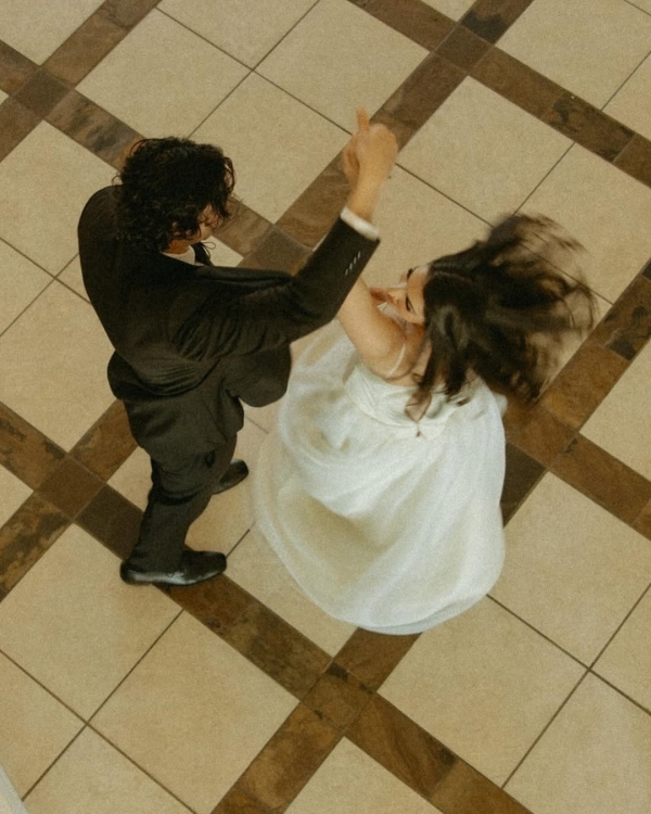 16 First Dance Songs Recommended by Top Wedding Vendors