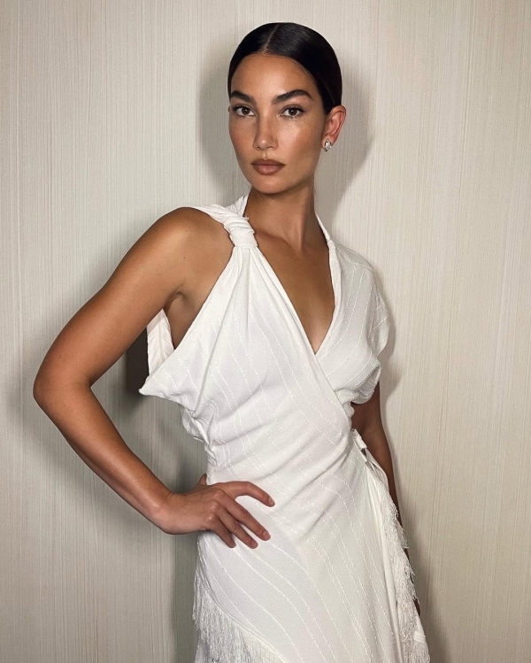 The Chicest Hairstyles for Every Wedding Guest & Bridesmaid Dress Silhouette and Neckline