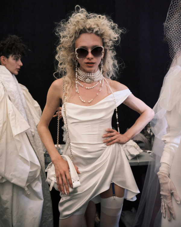 22 Chic Bridal Minis for a Second Look from the 2026 Collections