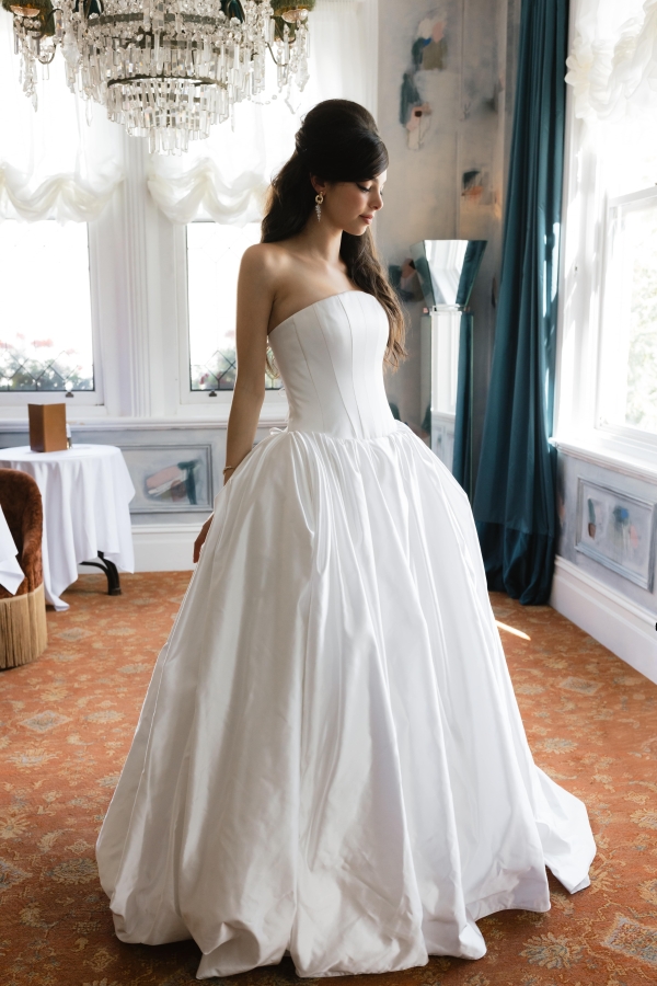 Bridal Shehzarin Batha Couture