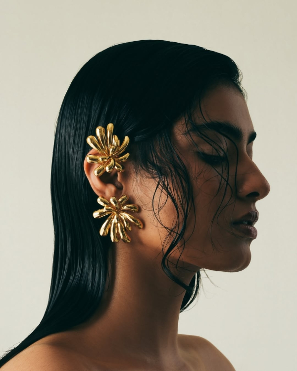 The Best Bridal Accessories for Every Wedding Dress Neckline