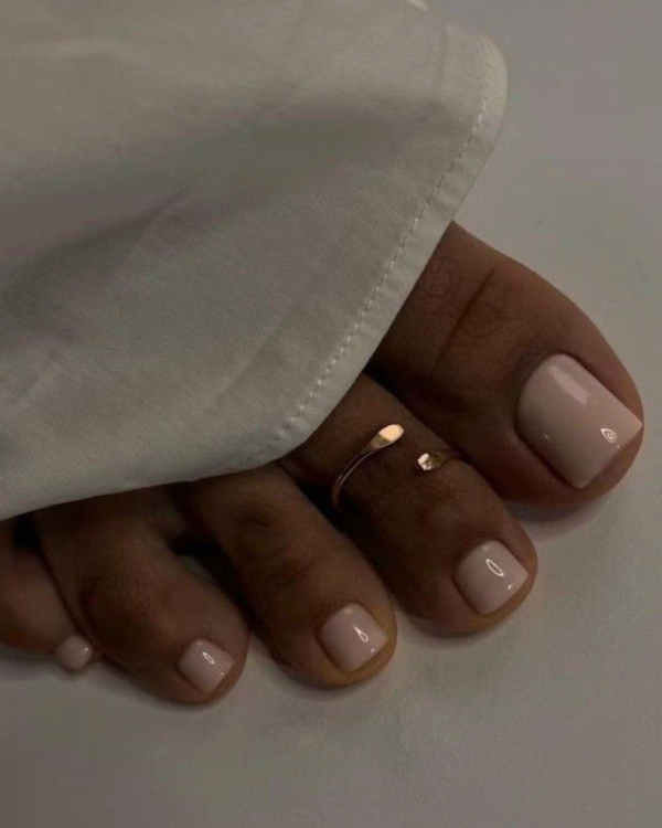 Bridal Pedicure Ideas Perfect for Open-Toe Wedding Shoes