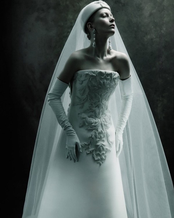 The Best Bridal Accessories for Every Wedding Dress Neckline