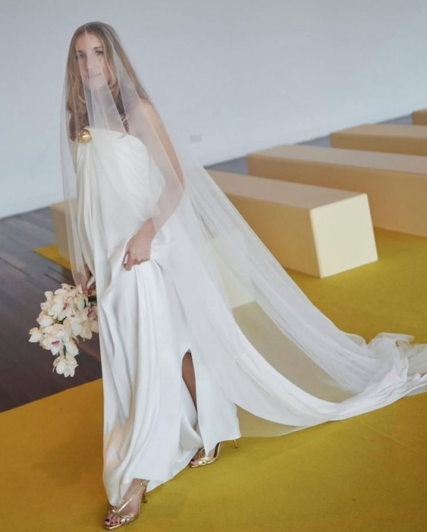 The Best Bridal Accessories for Every Wedding Dress Neckline