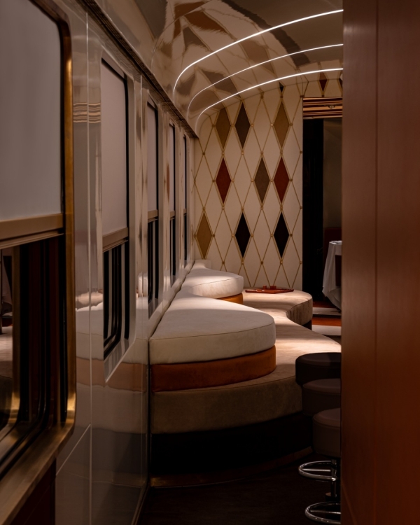8 Must-Experience Luxury Train Journeys Around the World