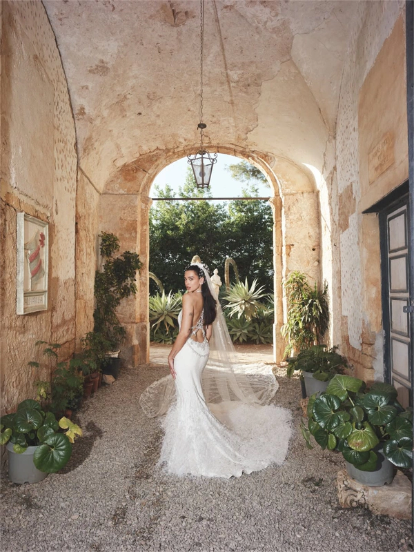 Inside Dua Lipa's & Callum Turner's Iconic Wedding in Sicily — photo 1