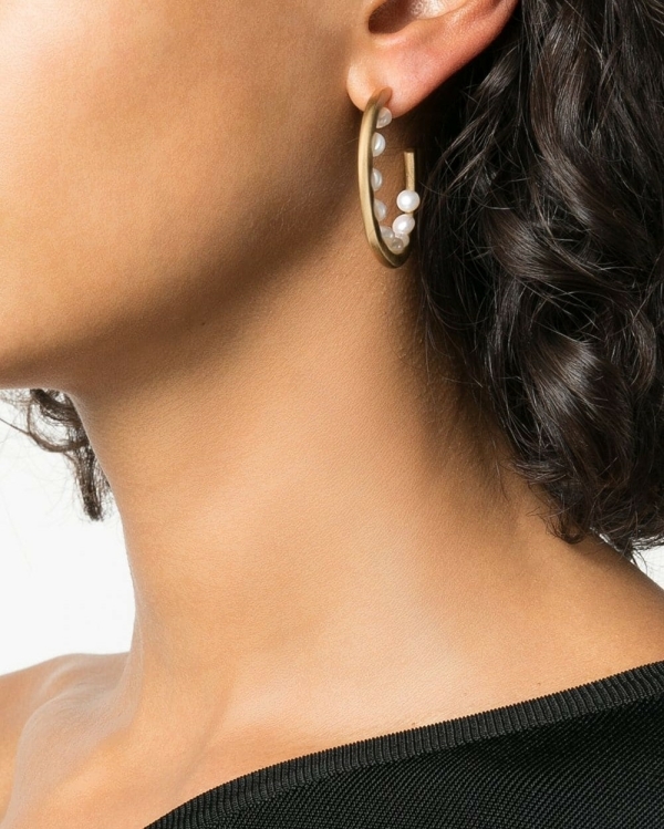 Trendy wedding pearl jewelry