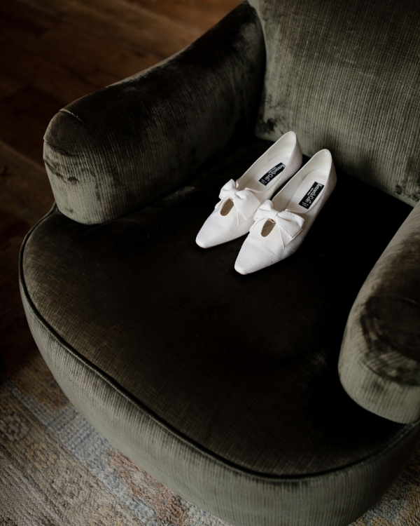 Real Wedding in Chicago: Vintage, Disco and Just the Inner Circle Guest List