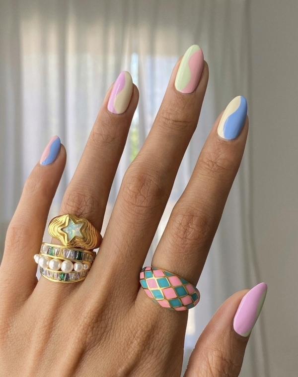 Colorful Manicure for a Wedding | Bridal Colorful Manicure