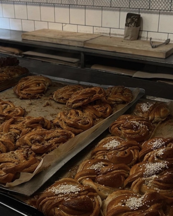 Couple Photo Shoot Ideas | Funny, Romantic Photoshoot | At Home, Studio & Other Locations