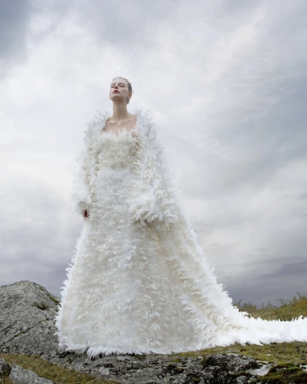 Wedding Trends 2022: Feathers — photo 1