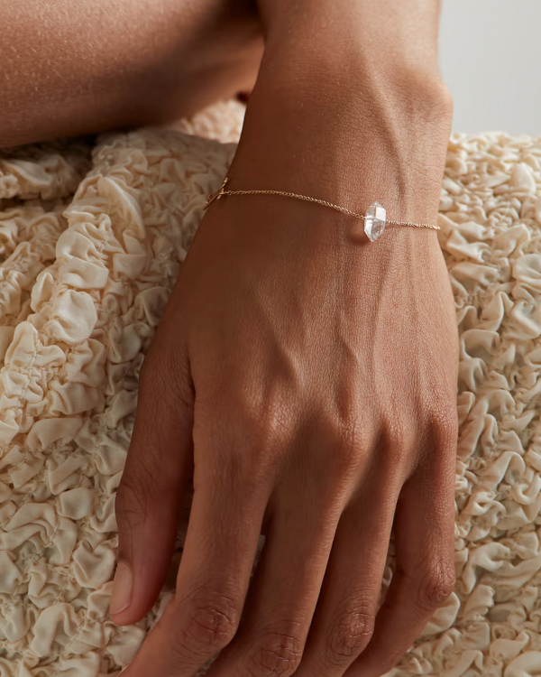Stunning Bracelets to Complement a Bride's Look