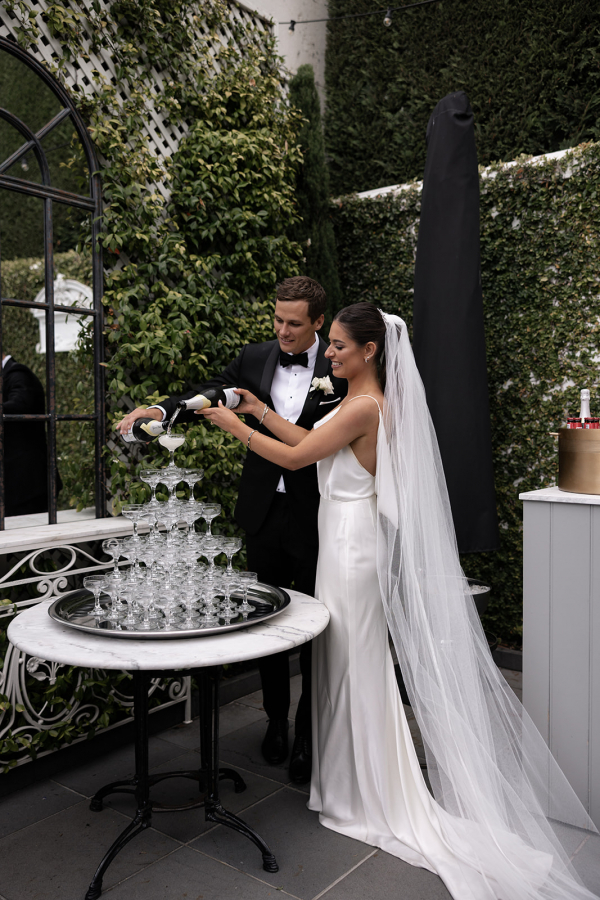 Timeless & Elegant Wedding at the Victorian Era Mansion