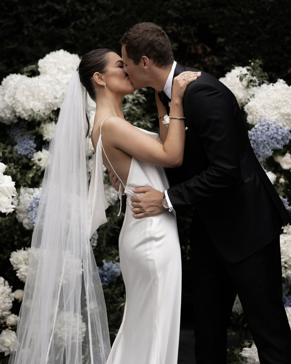 Timeless & Elegant Wedding at the Victorian Era Mansion