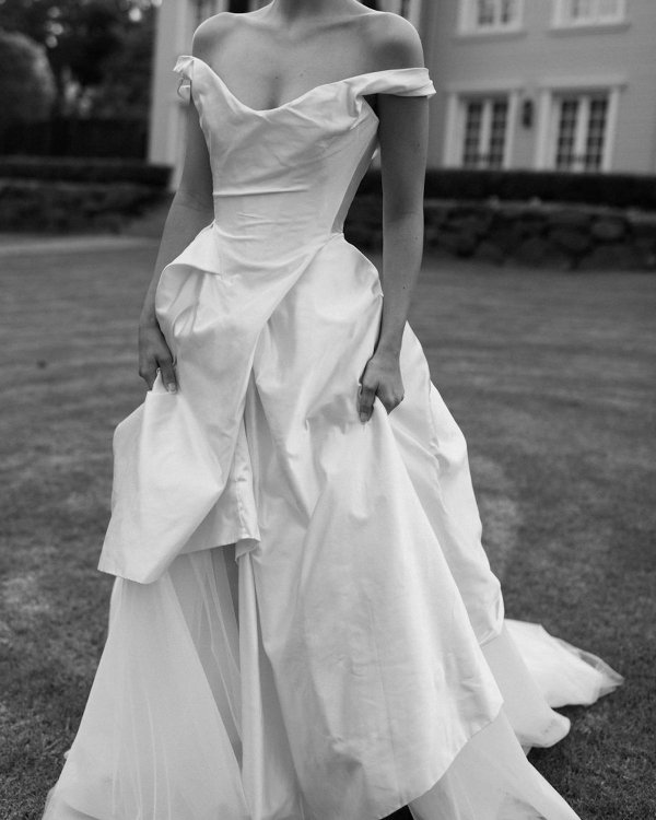 A Poetic Garden Estate Editorial | Timeless, Enduring Romance