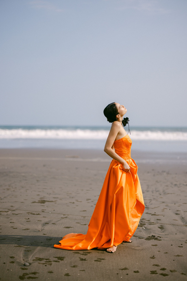 Bold & Intimate Bali Editorial | Spectacular Beachside Wedding Dinner Affair