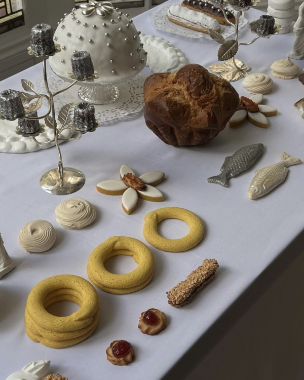 Unique Wedding Table Centerpieces Without Flowers | Creative Non Floral Wedding Decor Ideas